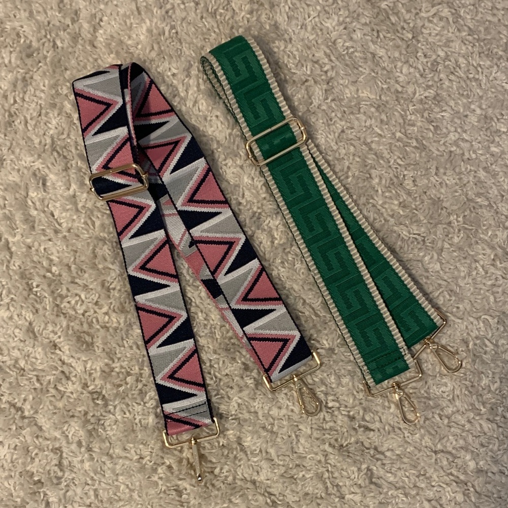 NWOT Ahdorned purse straps